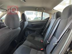 نيسان سنترا